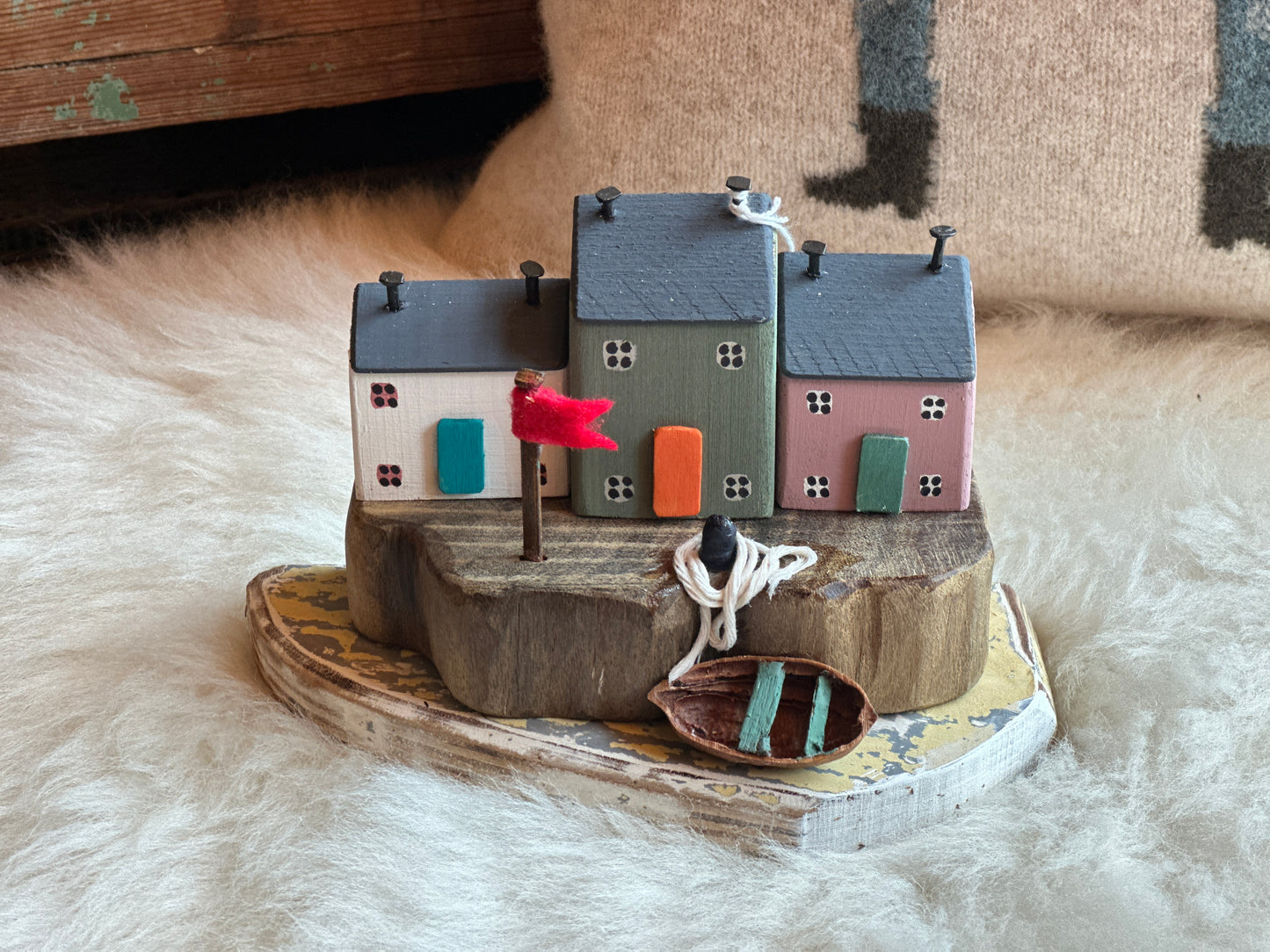 Driftwood Quayside houses - 16x10x7cm