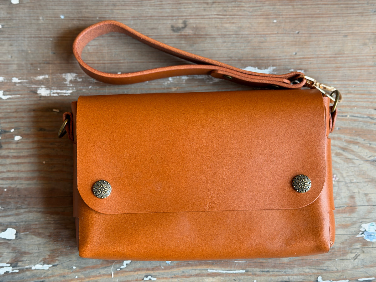 Handmade Leather clutch bag / EDC bag