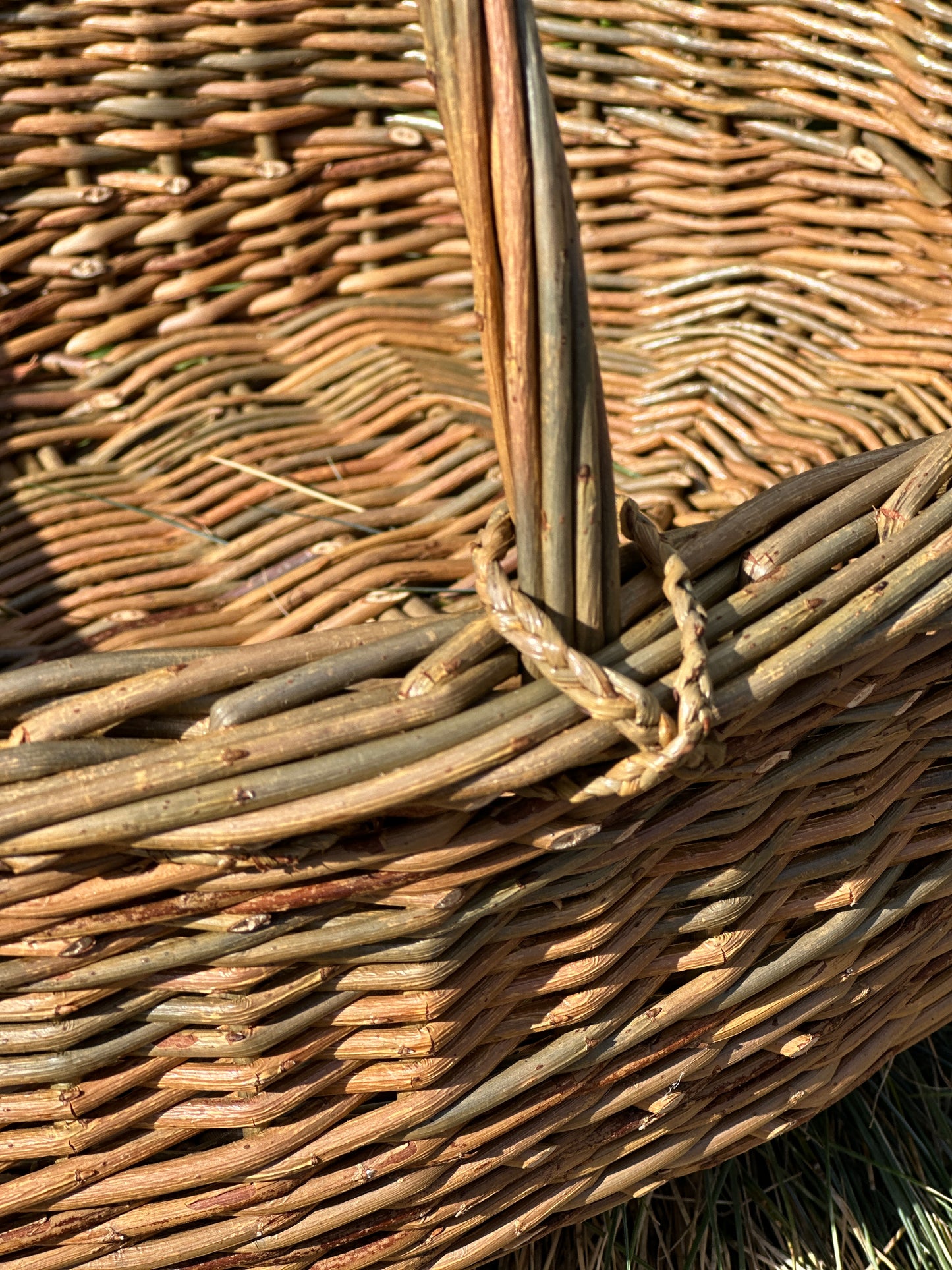 Oval Trog Basket