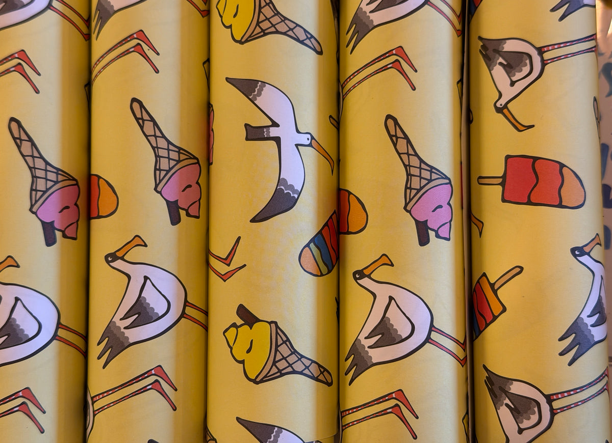 Seagulls & Ice creams Gift wrap