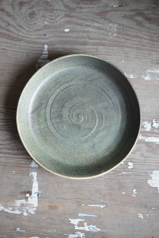 Medium plate - Swirl pattern