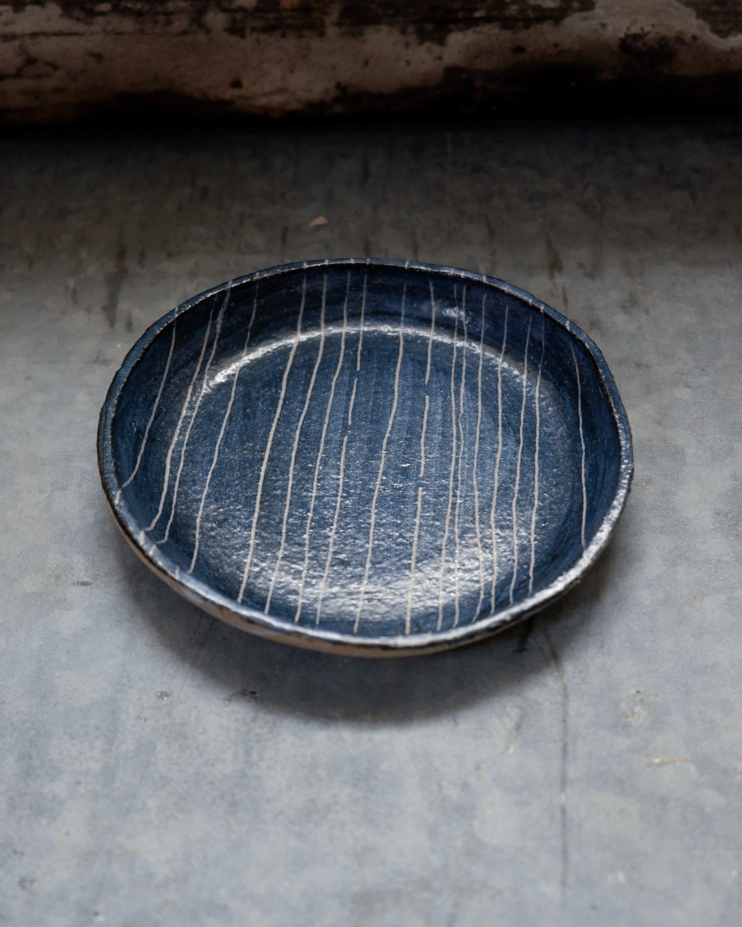 tamlin lundberg ceramics indigo dish homeware kitchenware