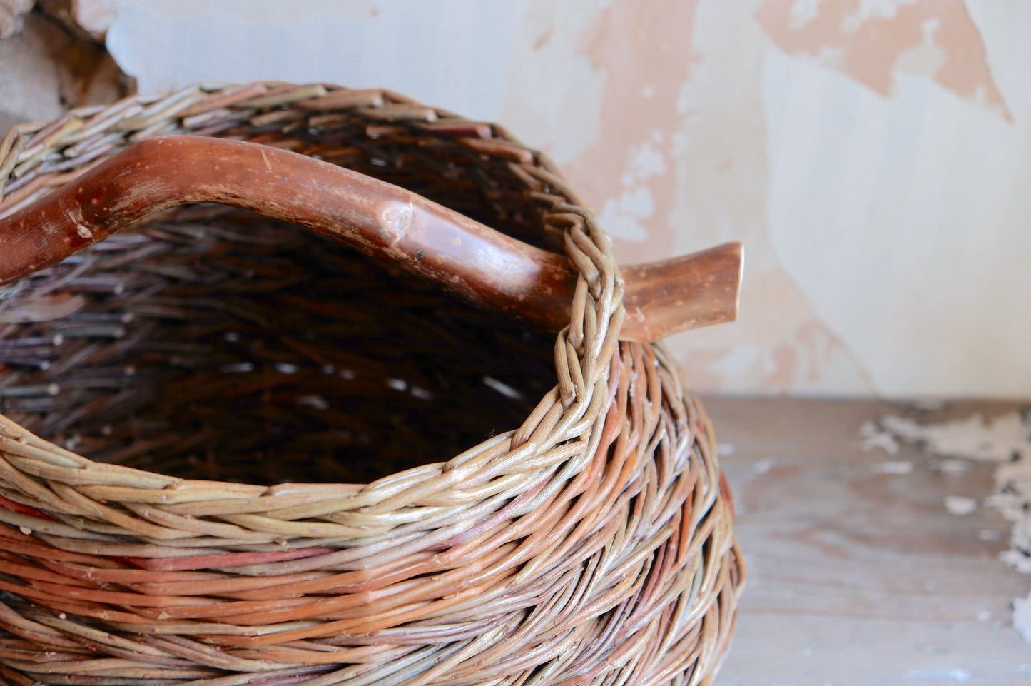 Herringbone Weave Basket with Wooden Handle