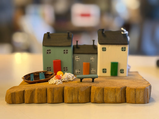 Driftwood Quayside Houses - Little Orange Door