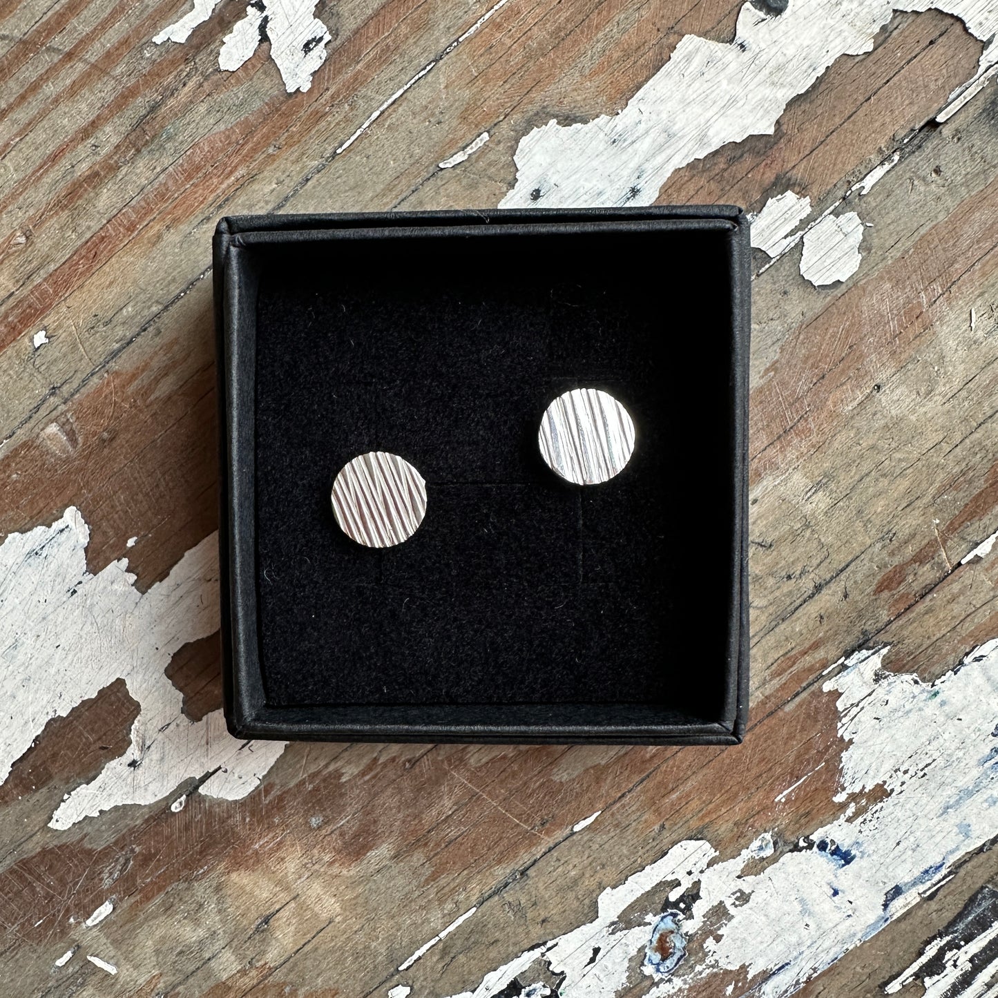 Sterling 10mm line hammered stud earrings