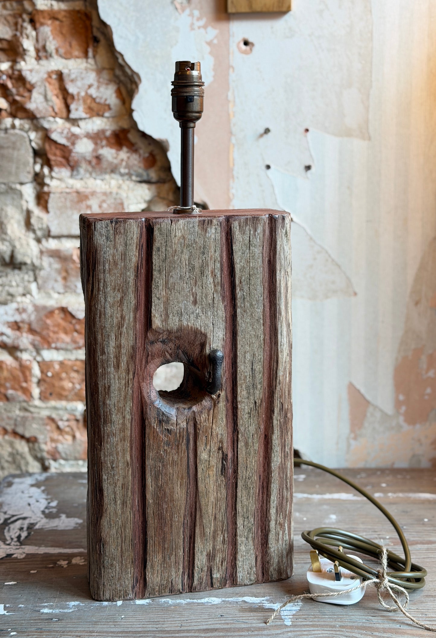 Large driftwood lamp base (No.36)