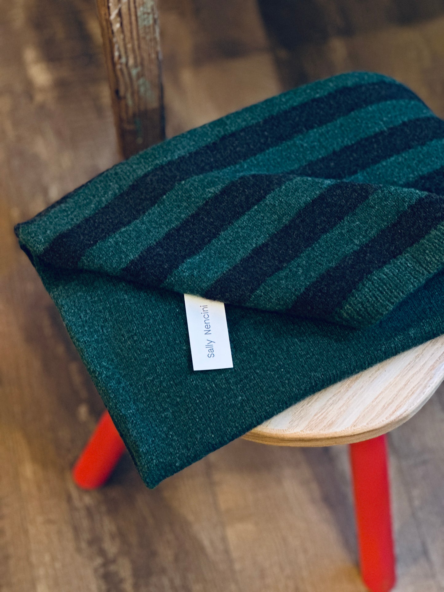 Lambswool blanket scarf