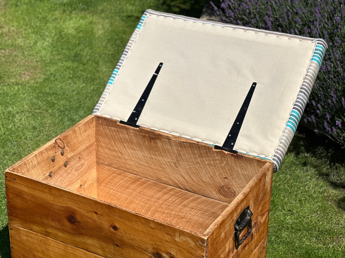 Box Footrest Blanket Box/Footrest - Upholstered with coastal stripes – MAKE HOLT