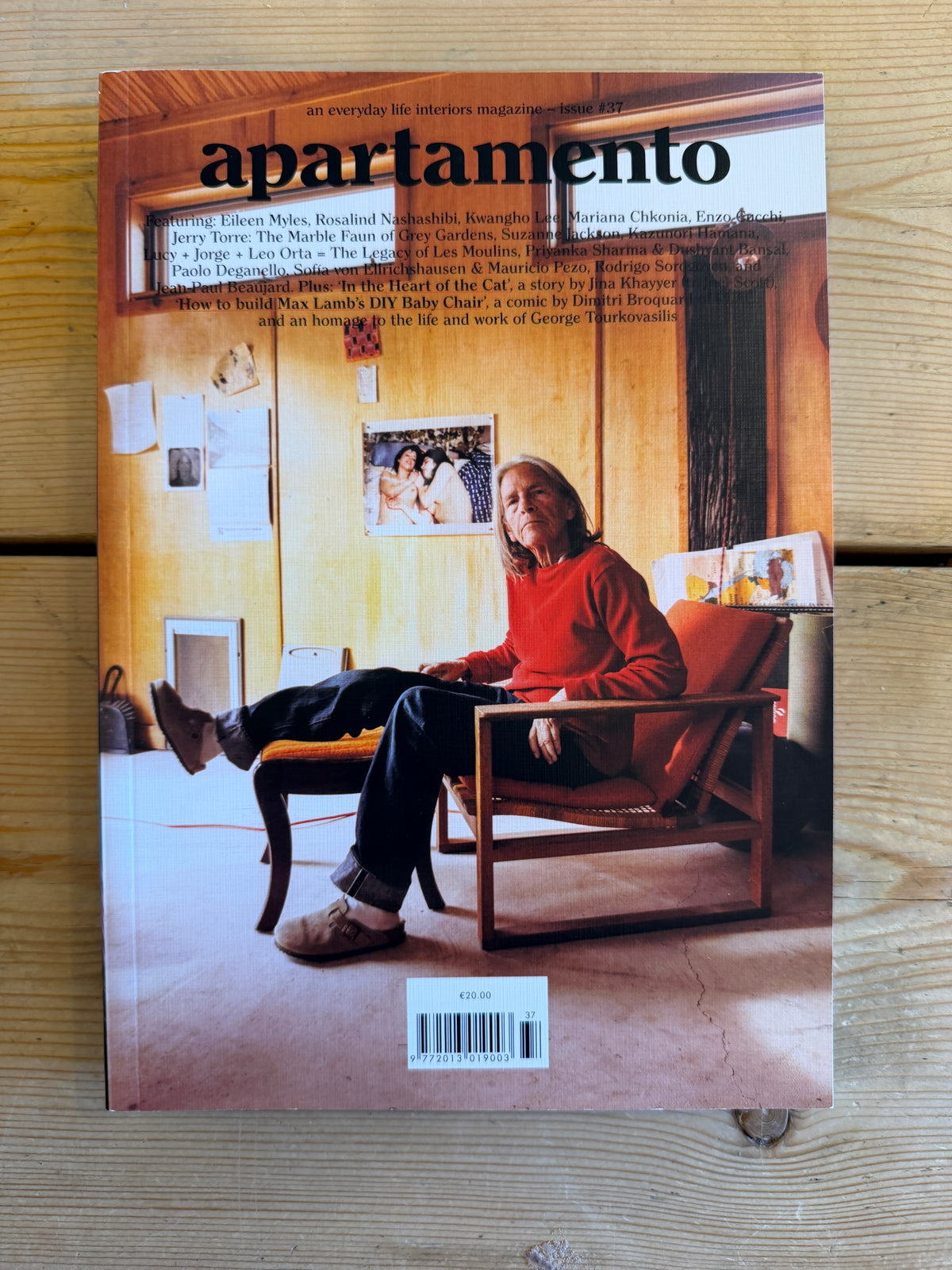 Apartmento - Issue #37