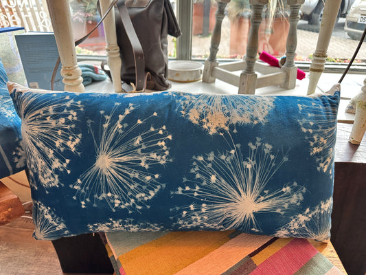 Lg oblong Cyanotype Print-Cow Allium Heads Cushion