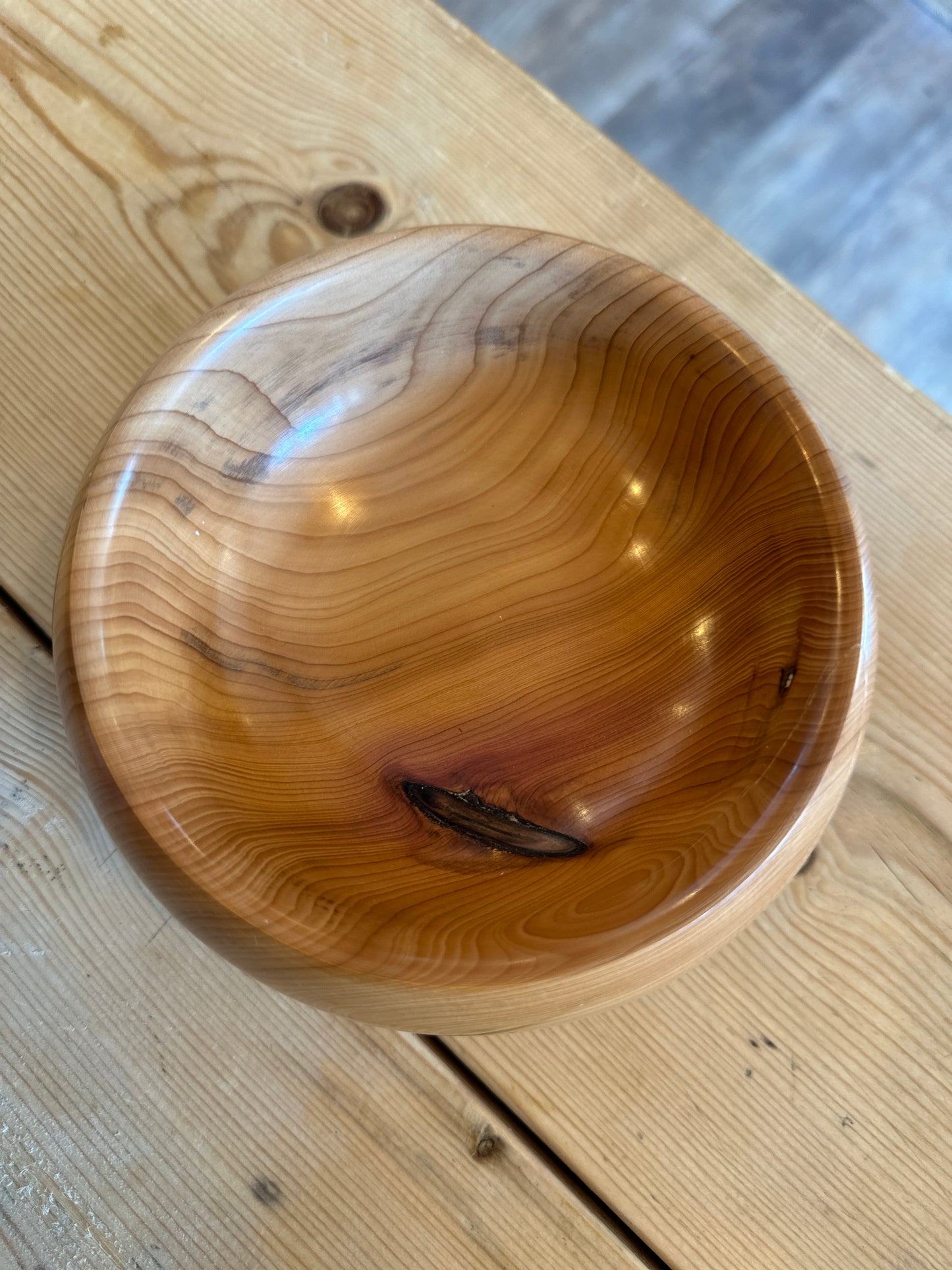Hand Turned Cushion Bowl - Norfolk Yew