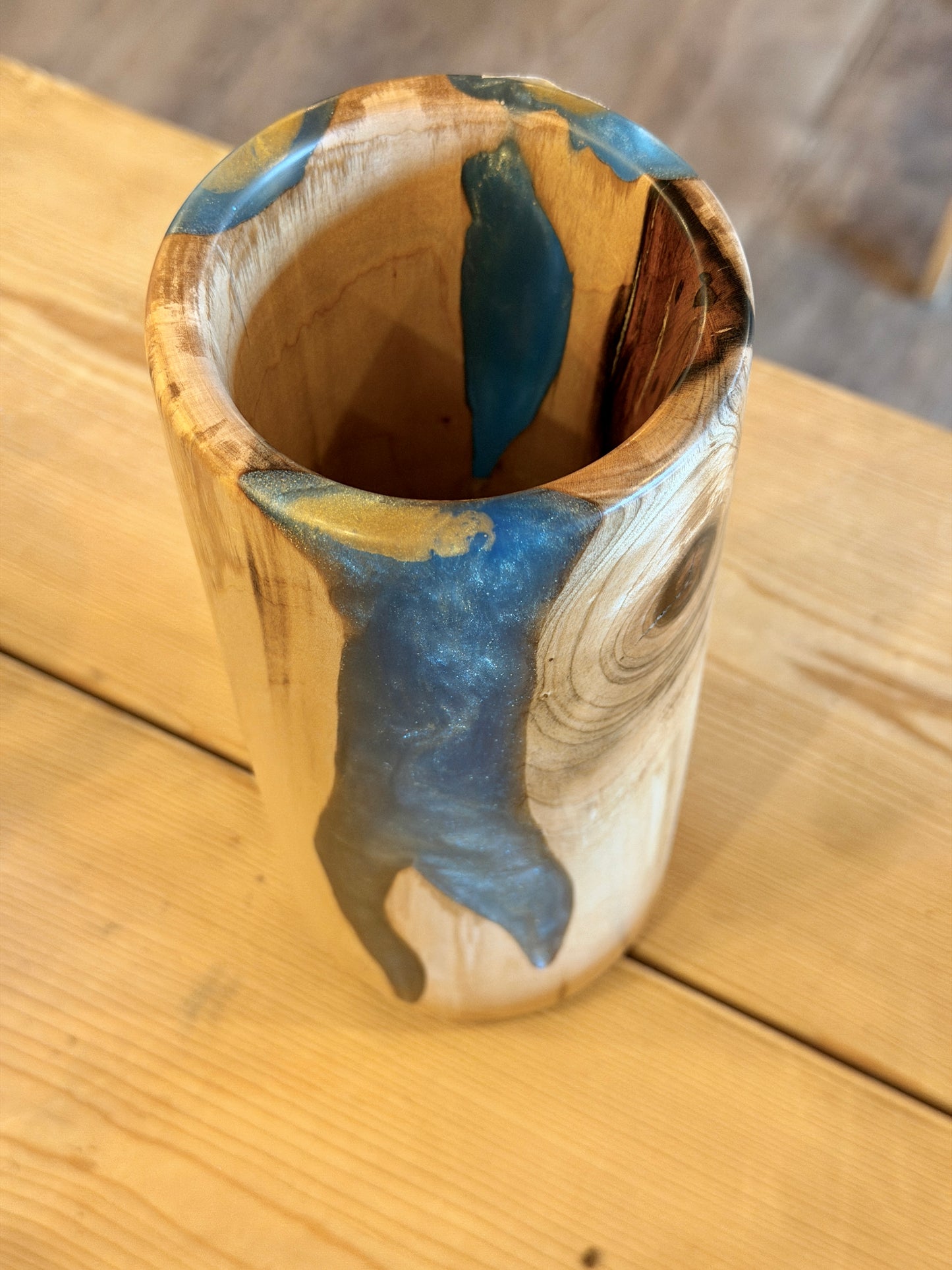 Beech Wood & Blue Resin Vase