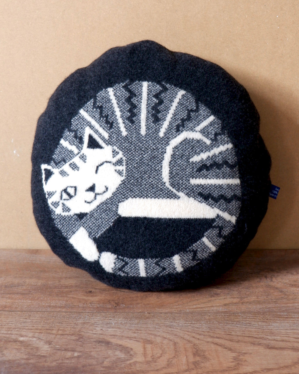 Sally Nencini | Cat and Mouse Cushion