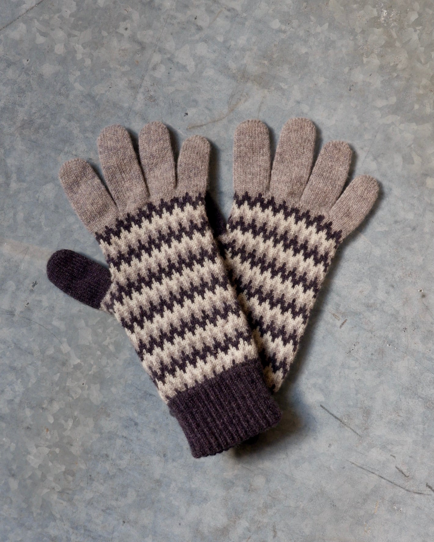 sally nencini textiles knit lambswool gloves homeware clothing