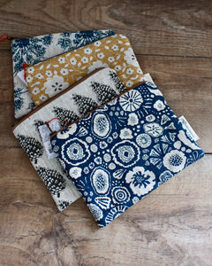 Linen zip bag