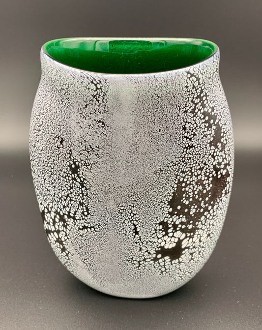 Koishi Green Flat Vase