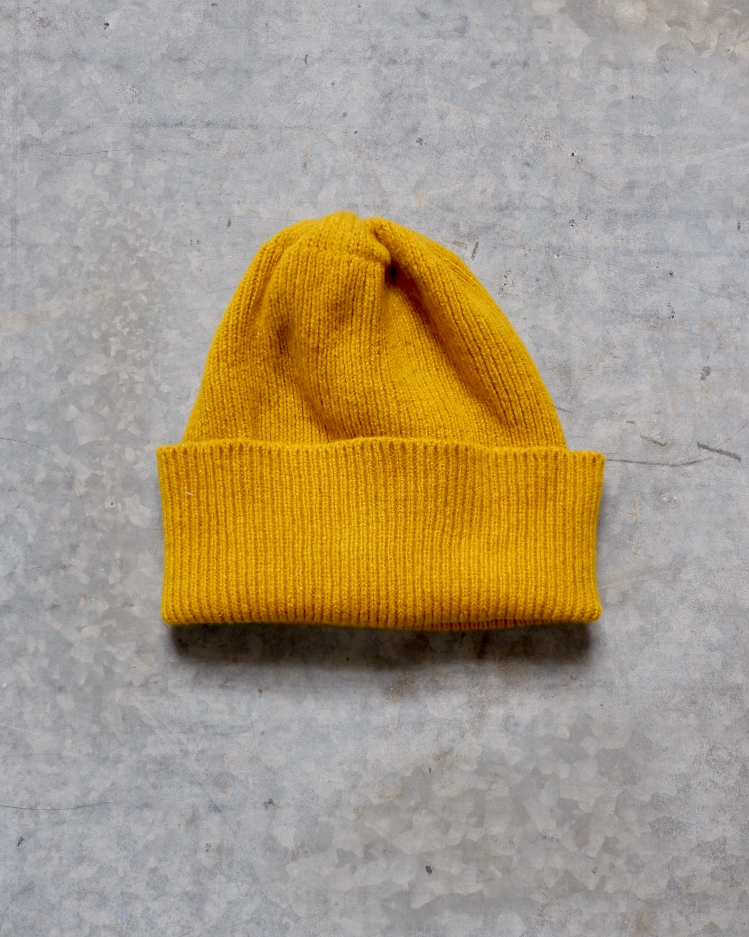 sally nencini textiles knit lambswool rib beanie hat homeware clothing