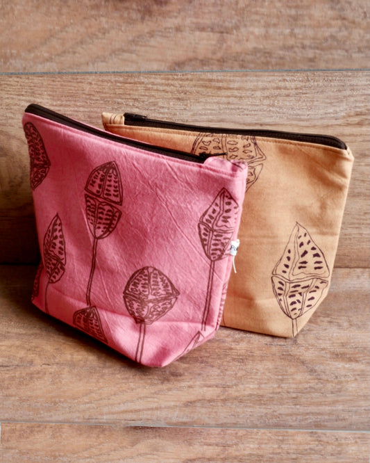 polly's textiles pods print small wash bag beauty and wellbeing